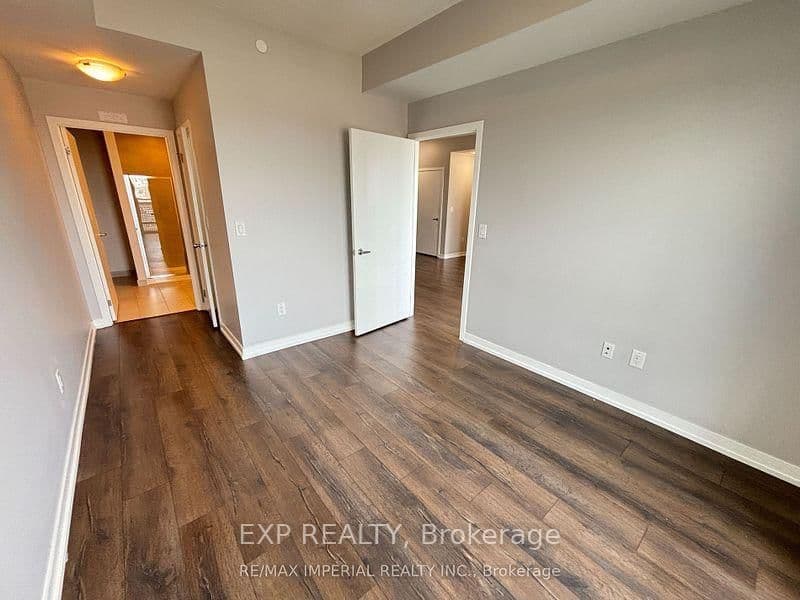 2520 Eglinton Avenue W, Unit 1212 thumbnail 8