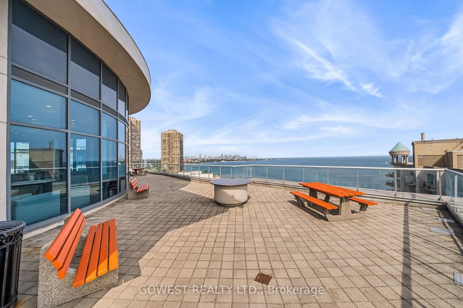 2095 Lake Shore Boulevard W, Unit 318 thumbnail 11