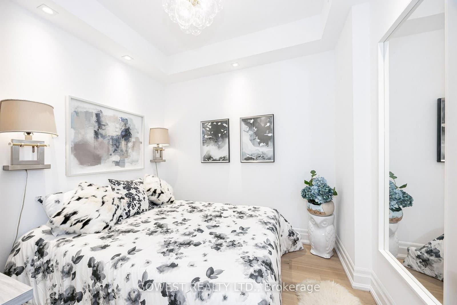 2095 Lake Shore Boulevard W, Unit 318 thumbnail 14