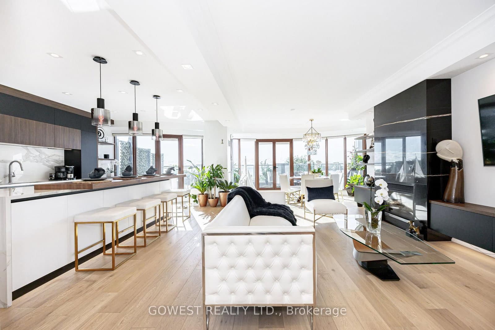 2095 Lake Shore Boulevard W, Unit 318 thumbnail 20