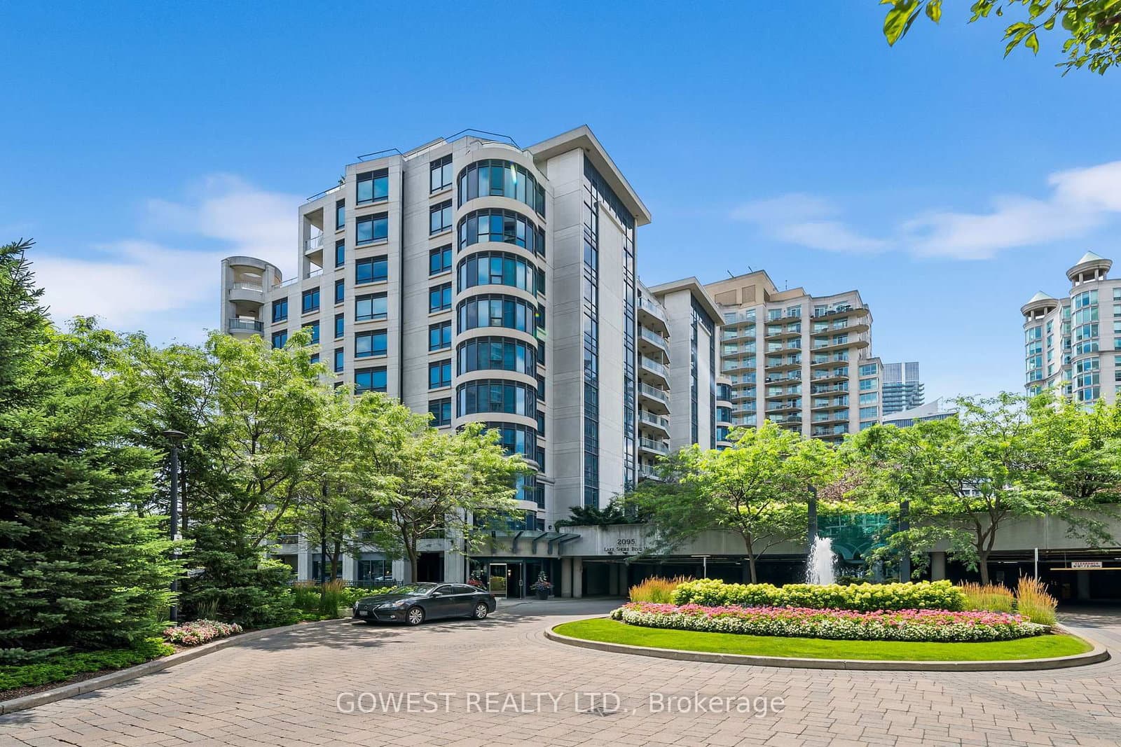 2095 Lake Shore Boulevard W, Unit 318 thumbnail 3