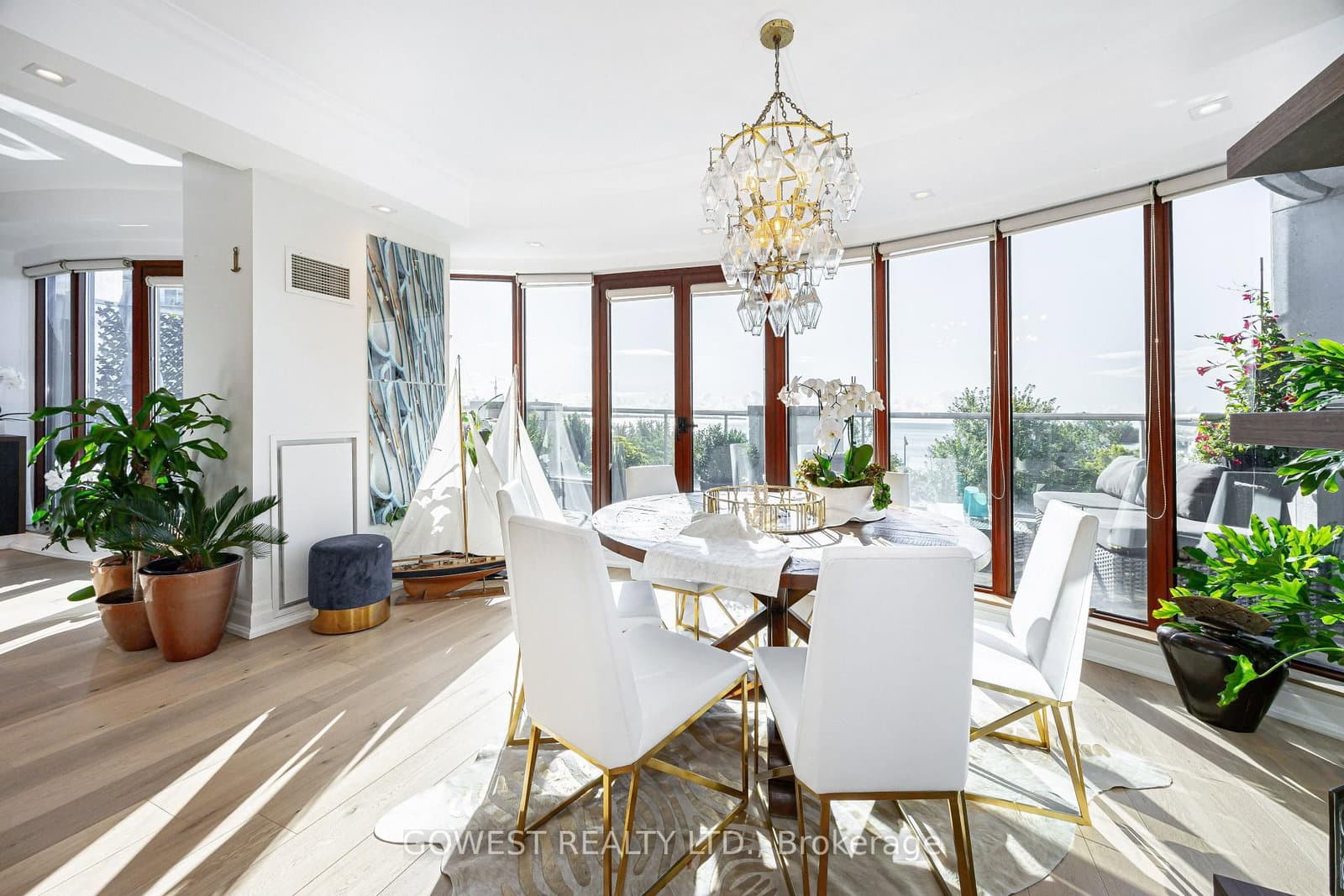 2095 Lake Shore Boulevard W, Unit 318 thumbnail 32