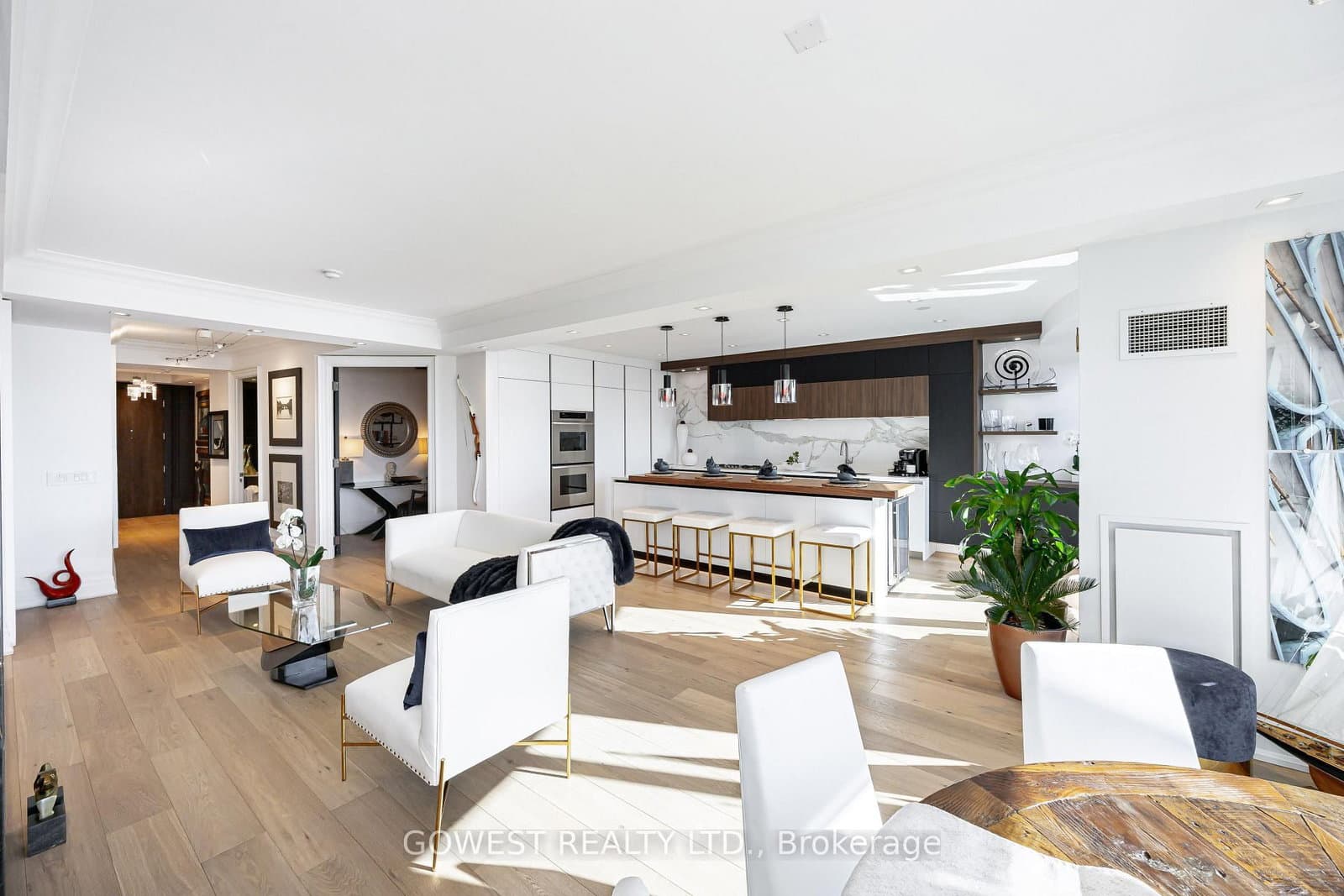 2095 Lake Shore Boulevard W, Unit 318 thumbnail 33