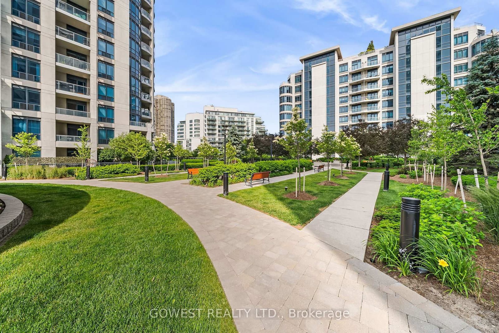 2095 Lake Shore Boulevard W, Unit 318 thumbnail 5