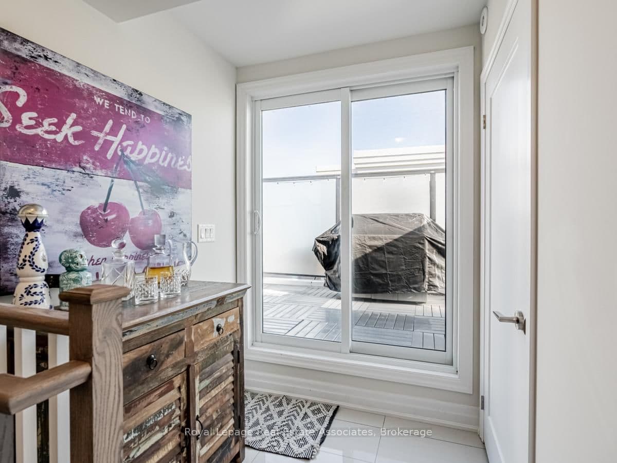 657 Cricklewood Drive, Unit 511 thumbnail 30
