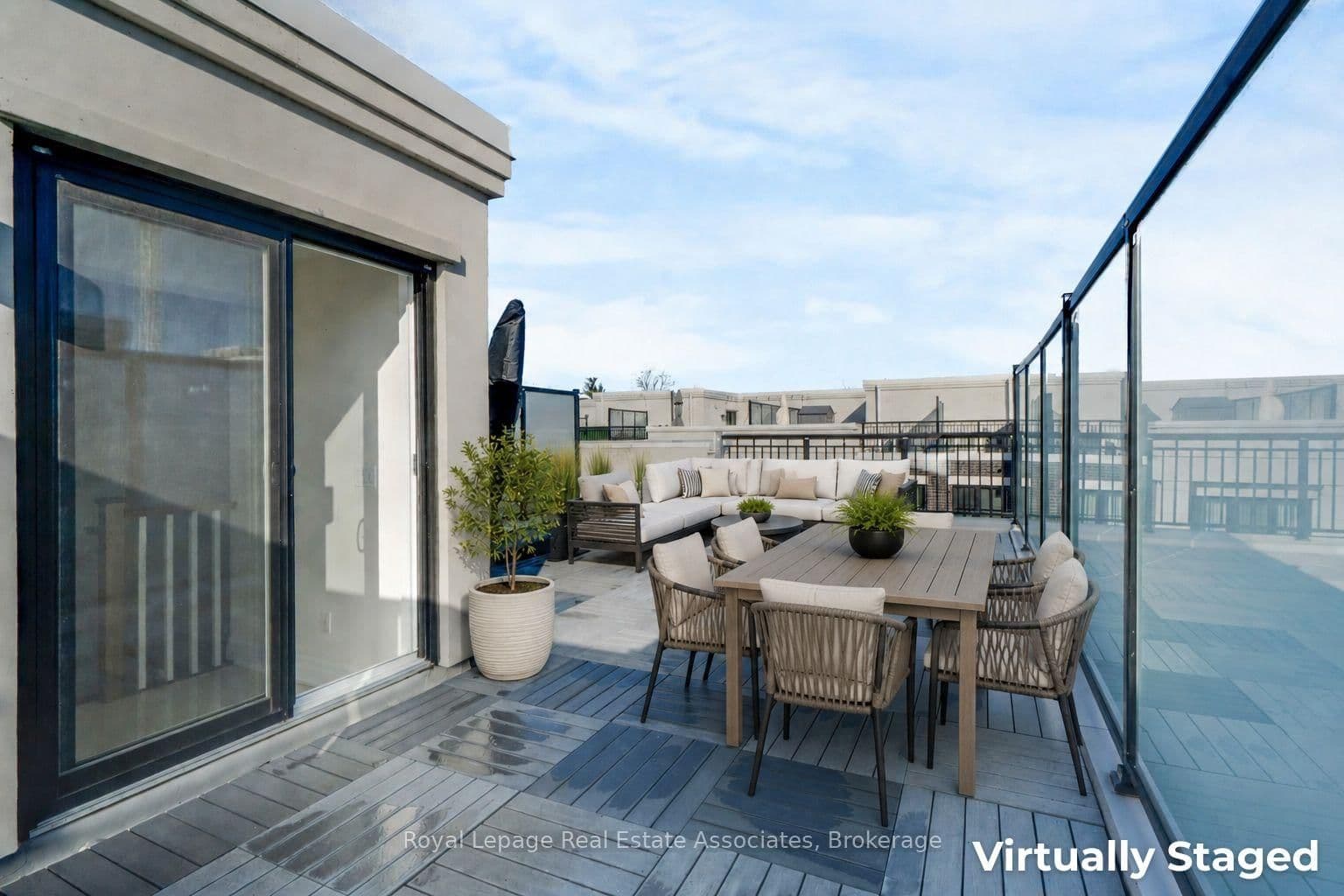 657 Cricklewood Drive, Unit 511 thumbnail 37