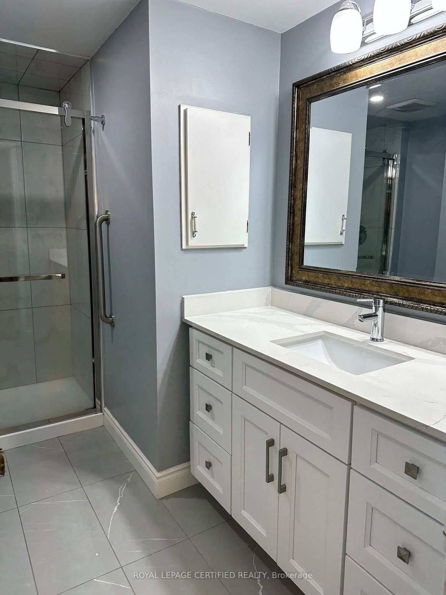 210 Ecclestone Drive, Unit Main thumbnail 18