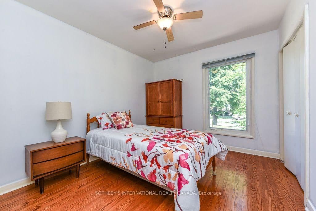 31 Queensborough Crescent thumbnail 30
