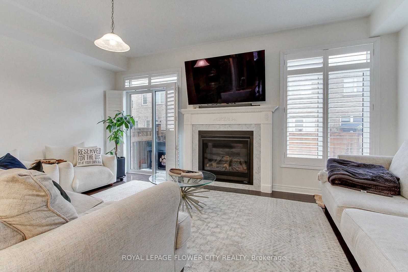 101 Huguenot Road thumbnail 13