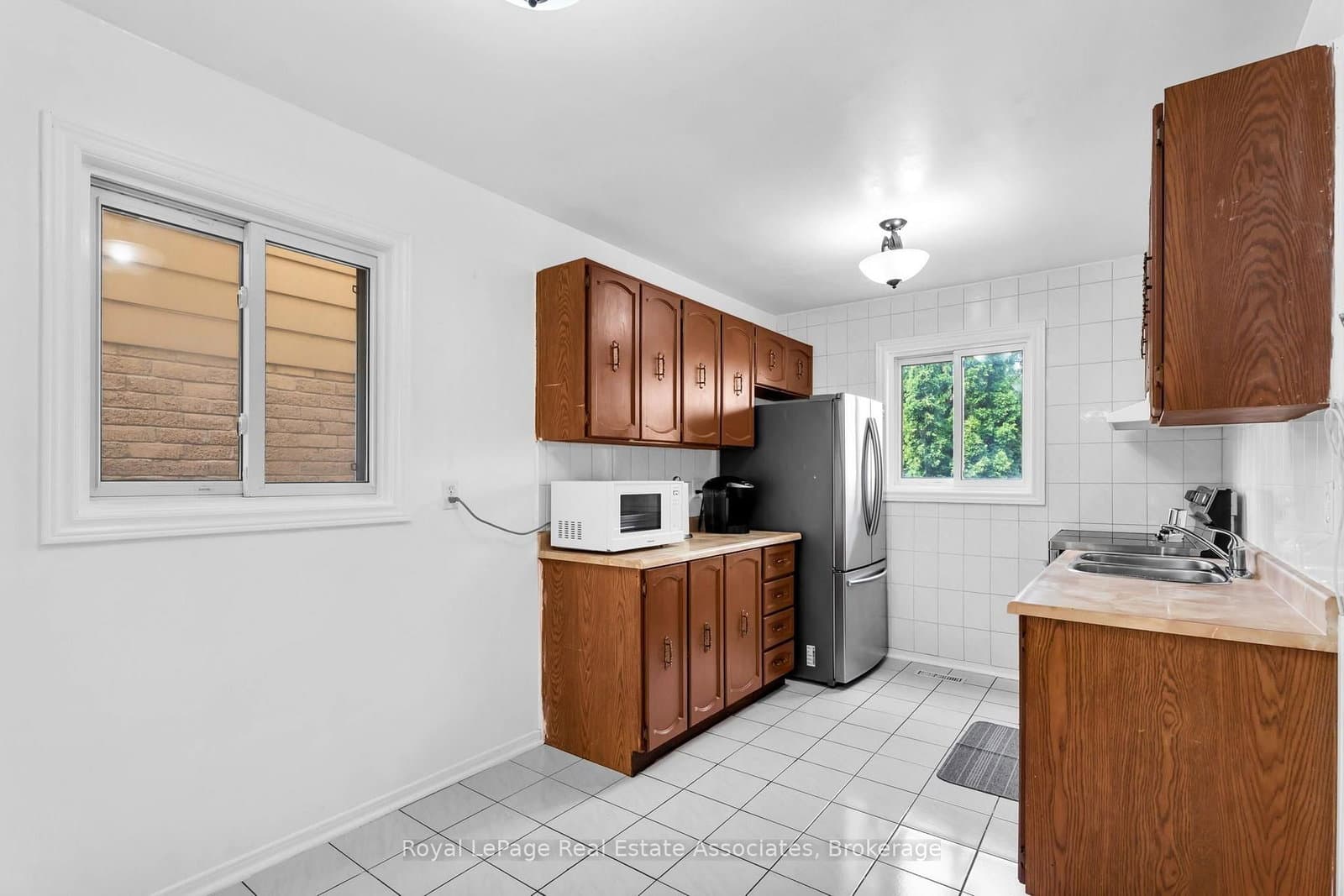 9 Windwood Drive thumbnail 15