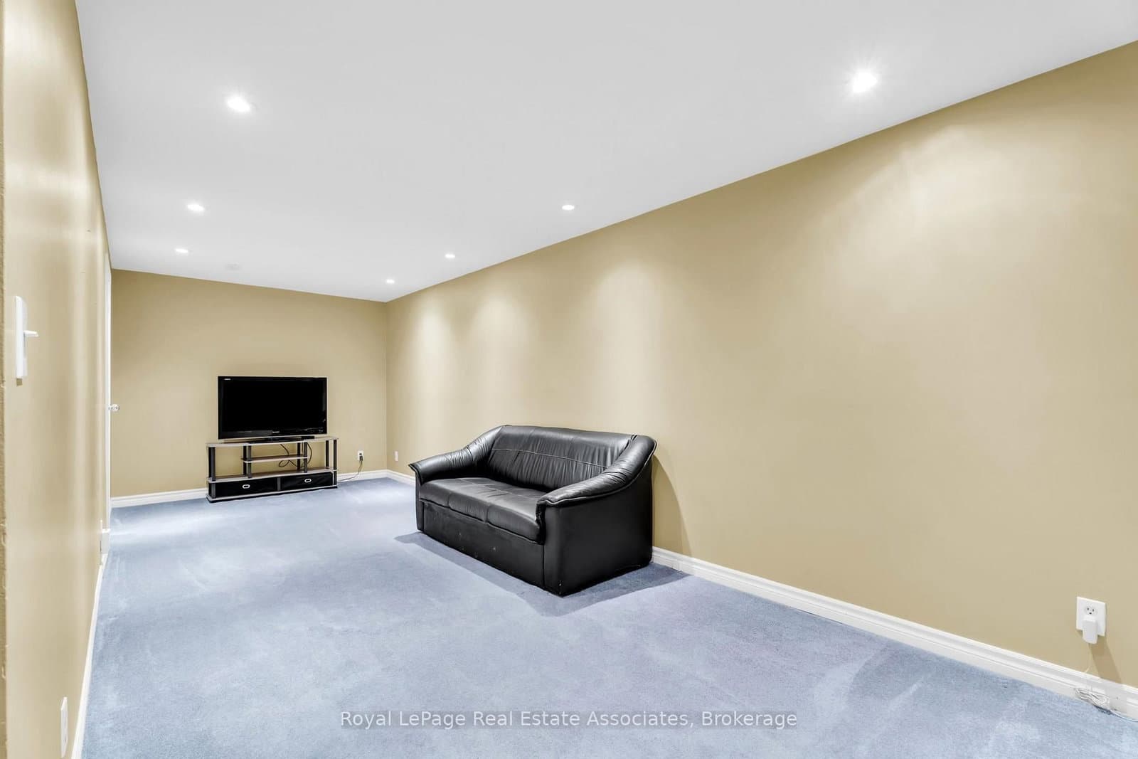 9 Windwood Drive thumbnail 21