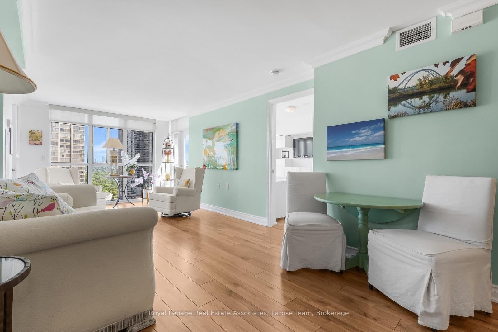 3 Marine Parade Drive, Unit 2101 thumbnail 13