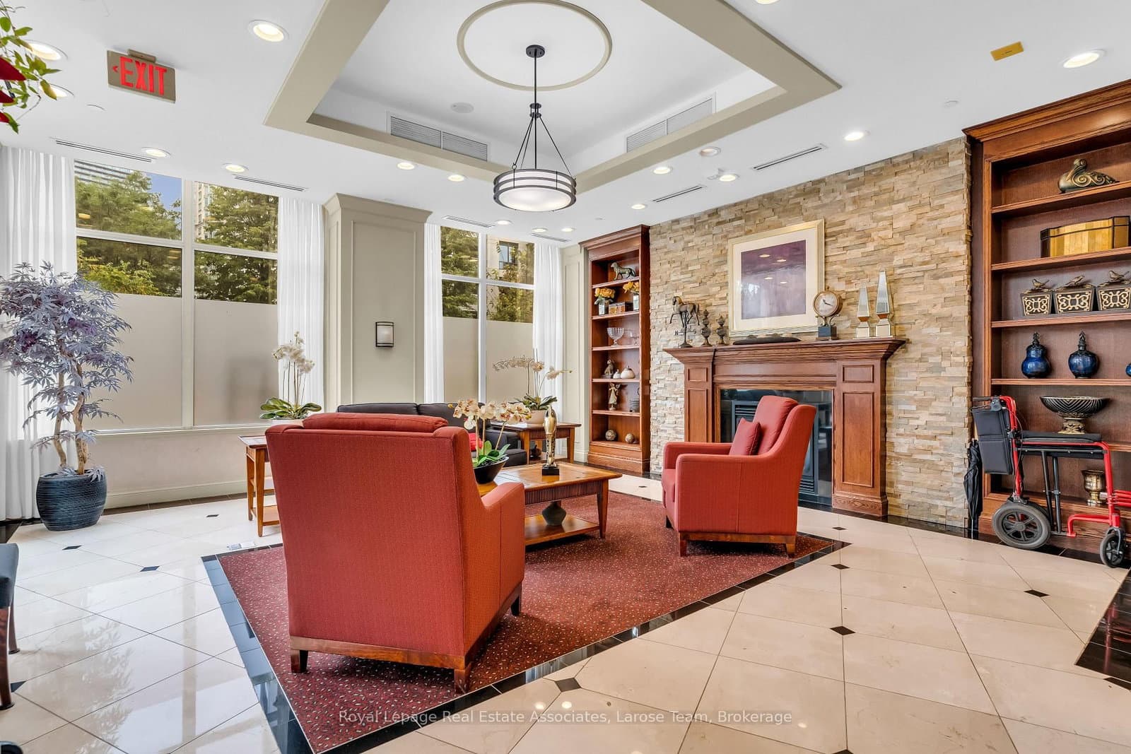 3 Marine Parade Drive, Unit 2101 thumbnail 26