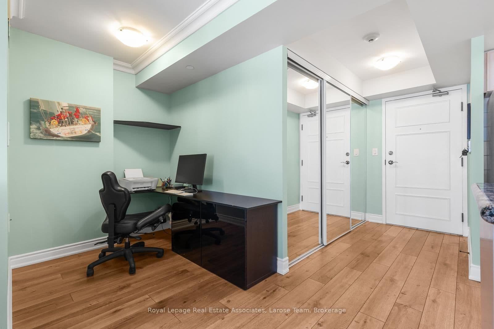 3 Marine Parade Drive, Unit 2101 thumbnail 8