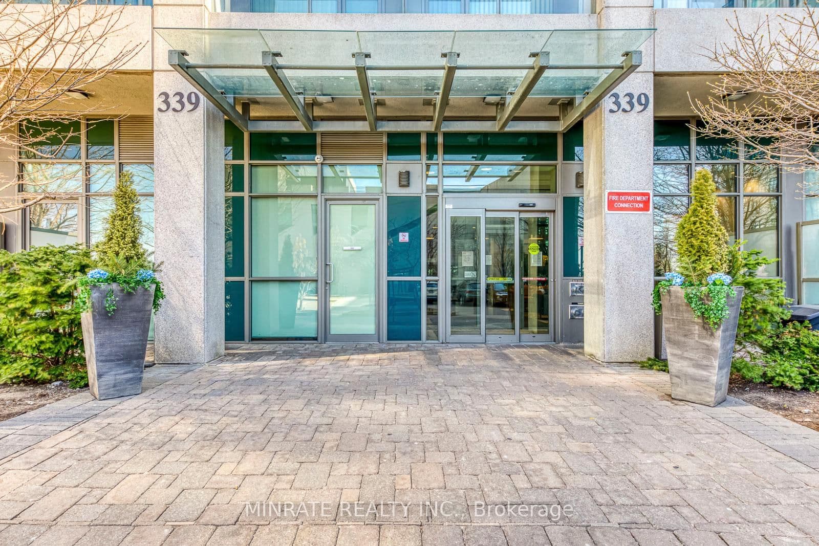 339 Rathburn Road W, Unit 309 thumbnail 2