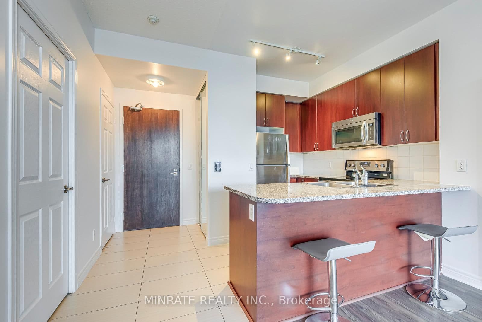 339 Rathburn Road W, Unit 309 thumbnail 4