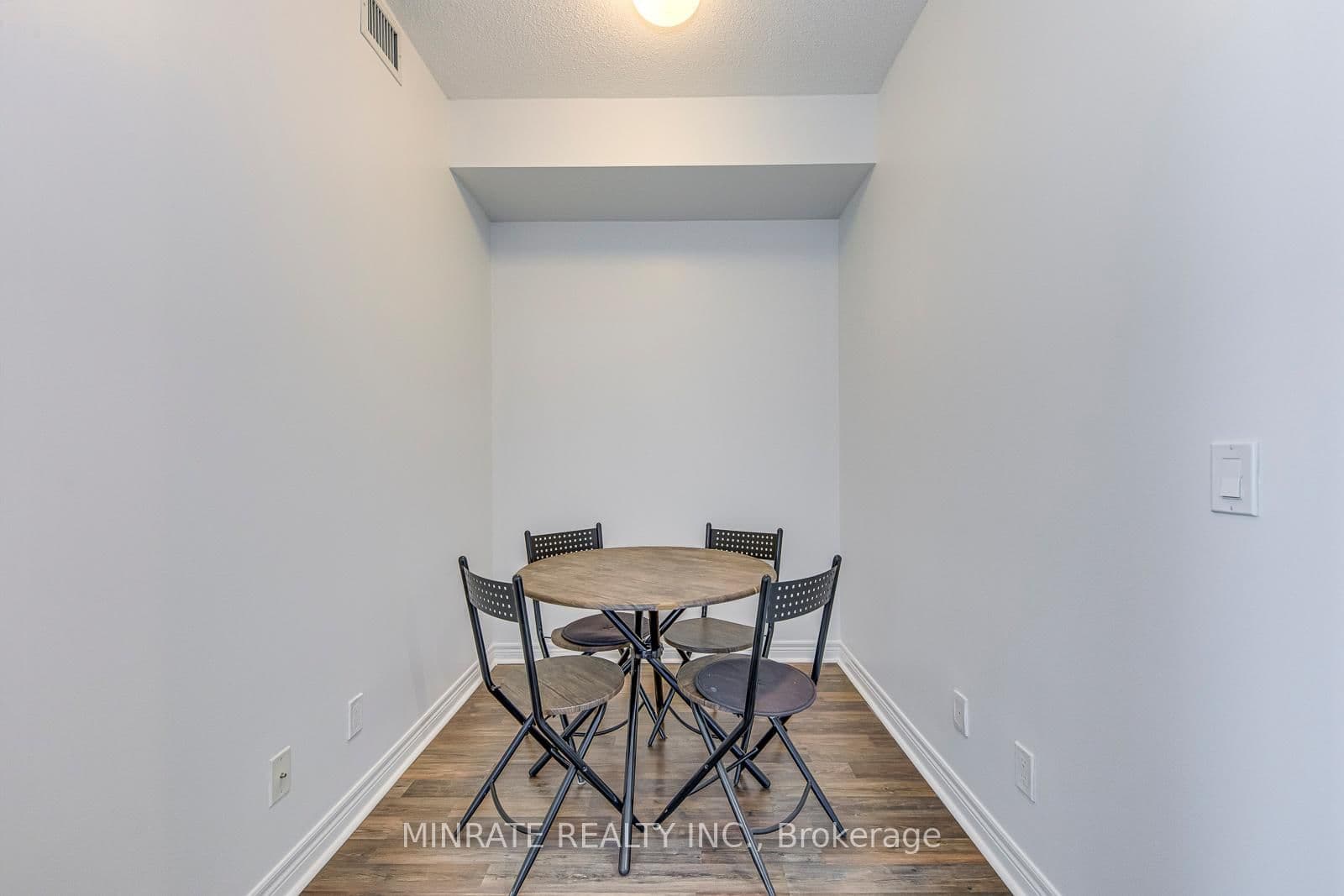339 Rathburn Road W, Unit 309 thumbnail 7