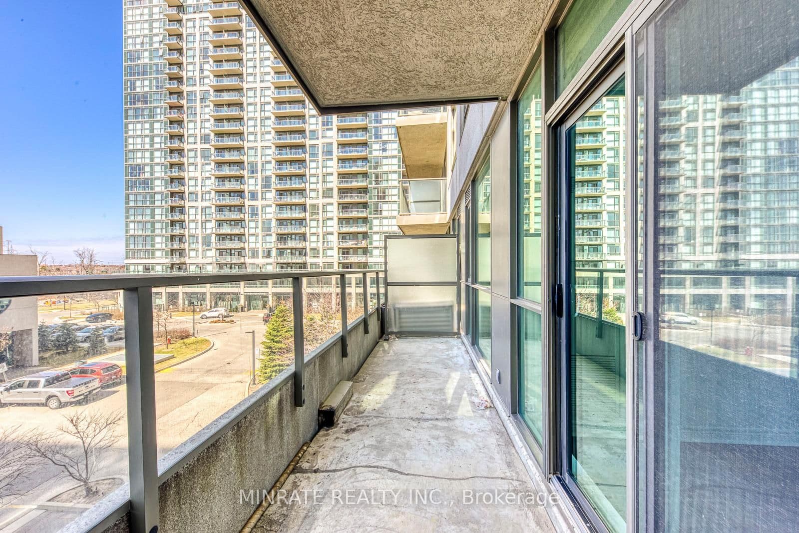 339 Rathburn Road W, Unit 309 thumbnail 9