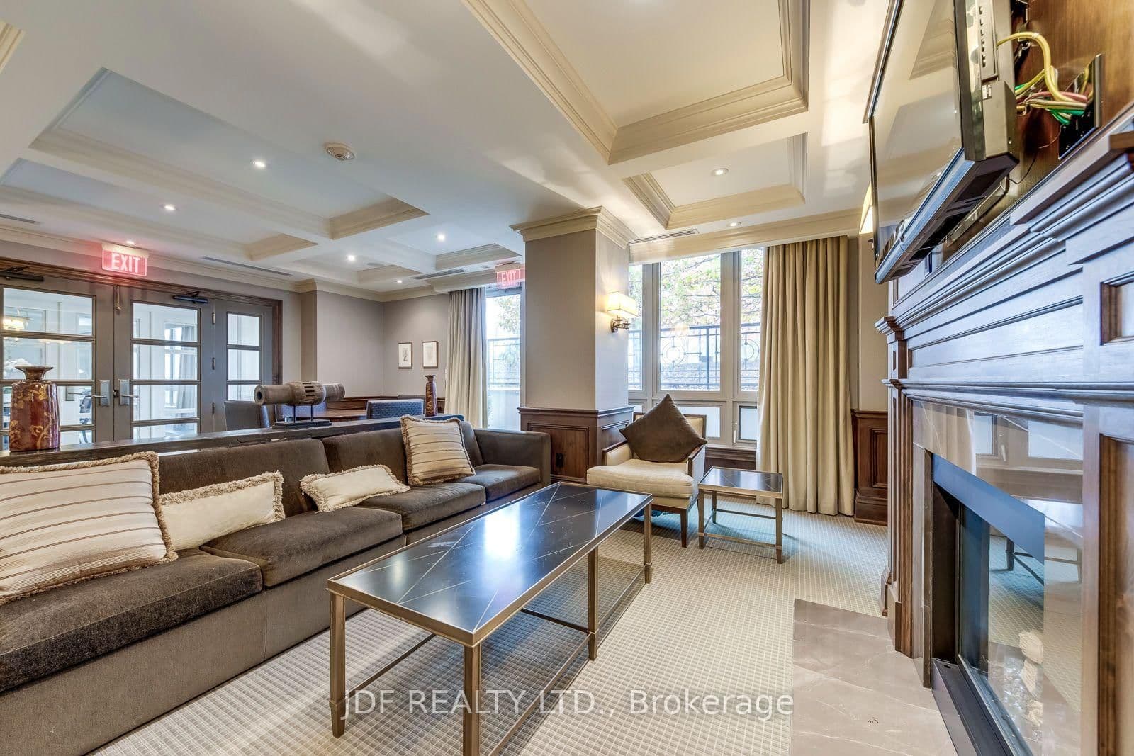 111 Forsythe Street, Unit 402 thumbnail 35
