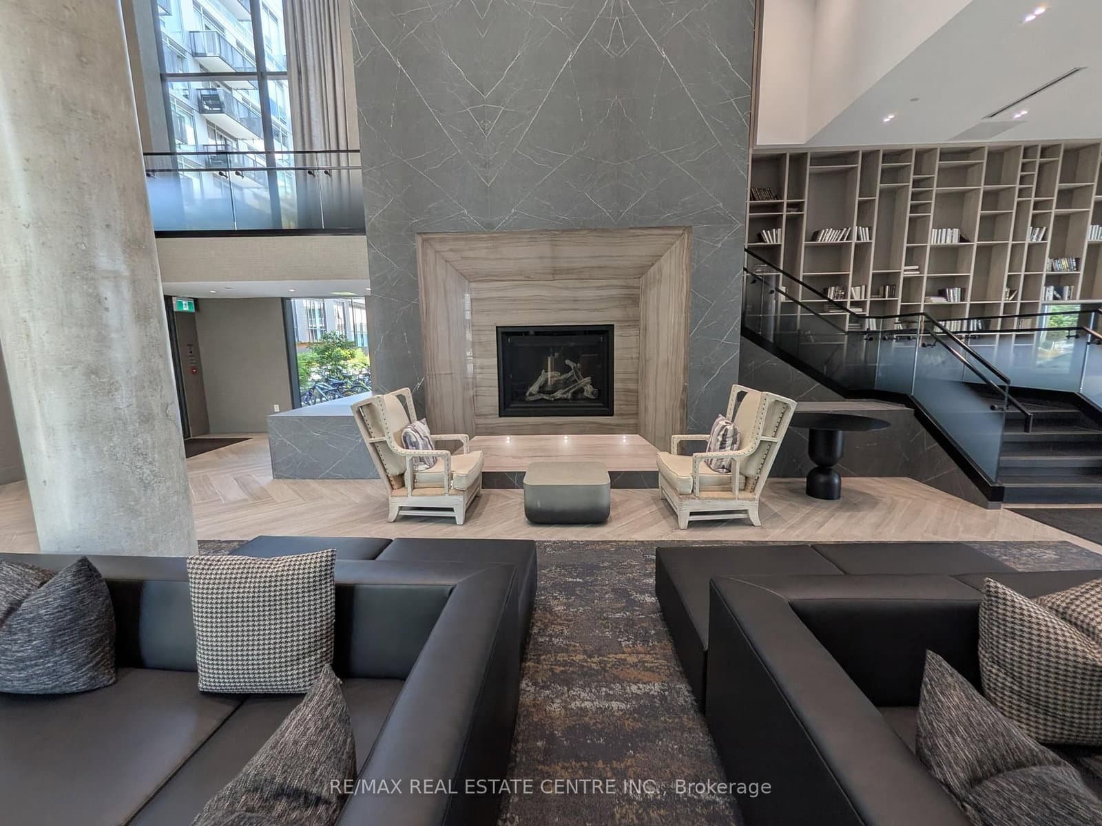 2450 Old Bronte Road, Unit 417 thumbnail 12