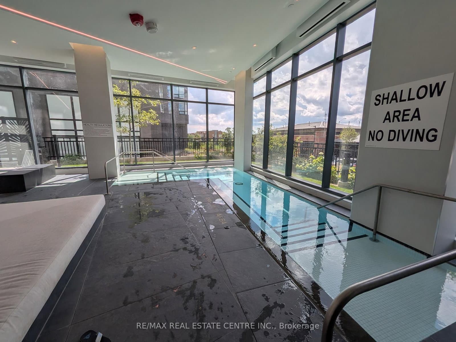 2450 Old Bronte Road, Unit 417 thumbnail 23