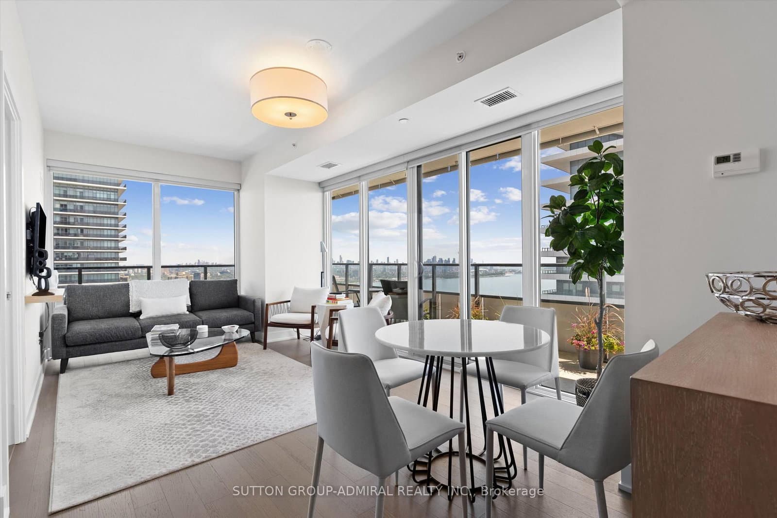 30 Shore Breeze Drive, Unit 4908 thumbnail 12
