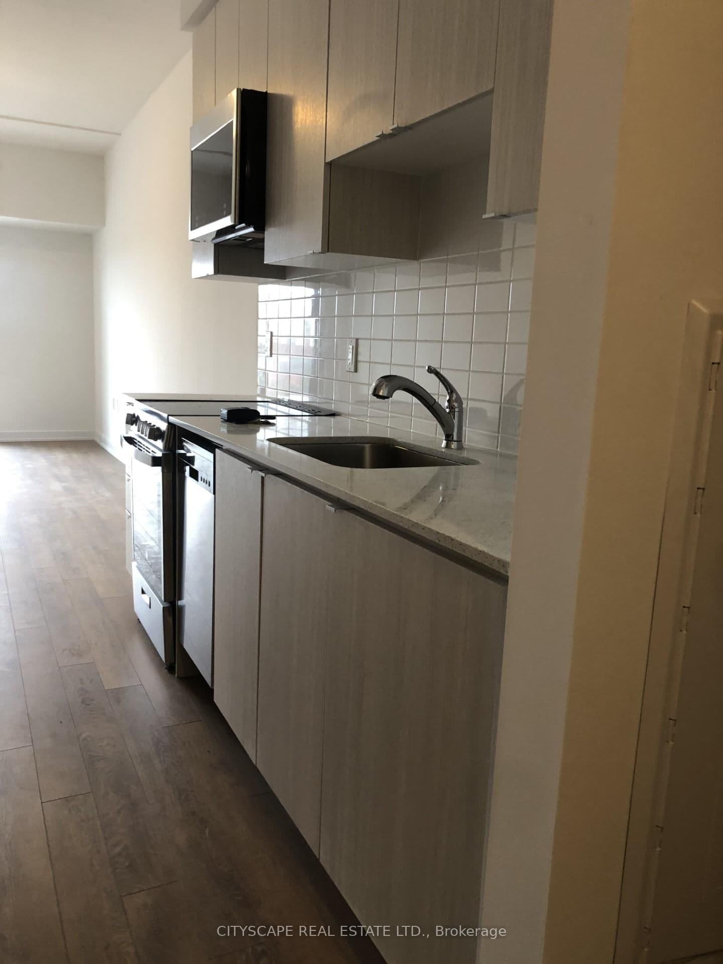 2433 Dufferin Street, Unit 615 thumbnail 5