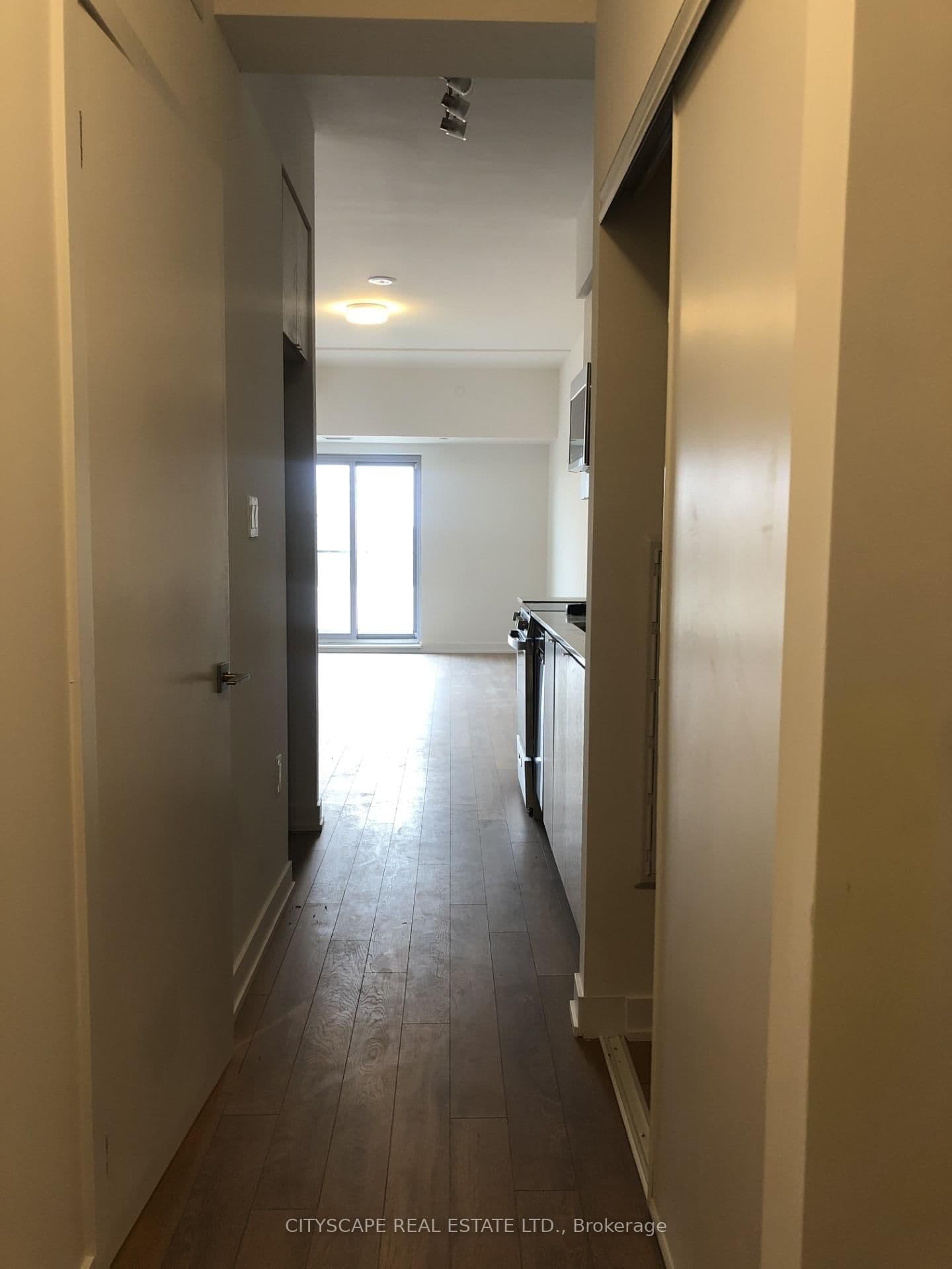 2433 Dufferin Street, Unit 615 thumbnail 6