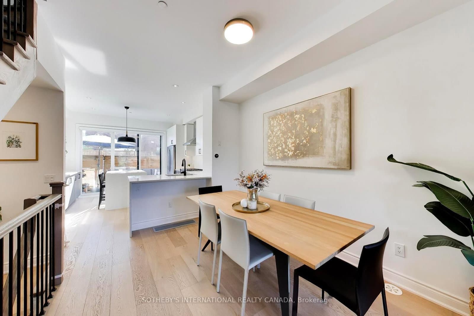 80 Daisy Avenue, Unit 30 thumbnail 8