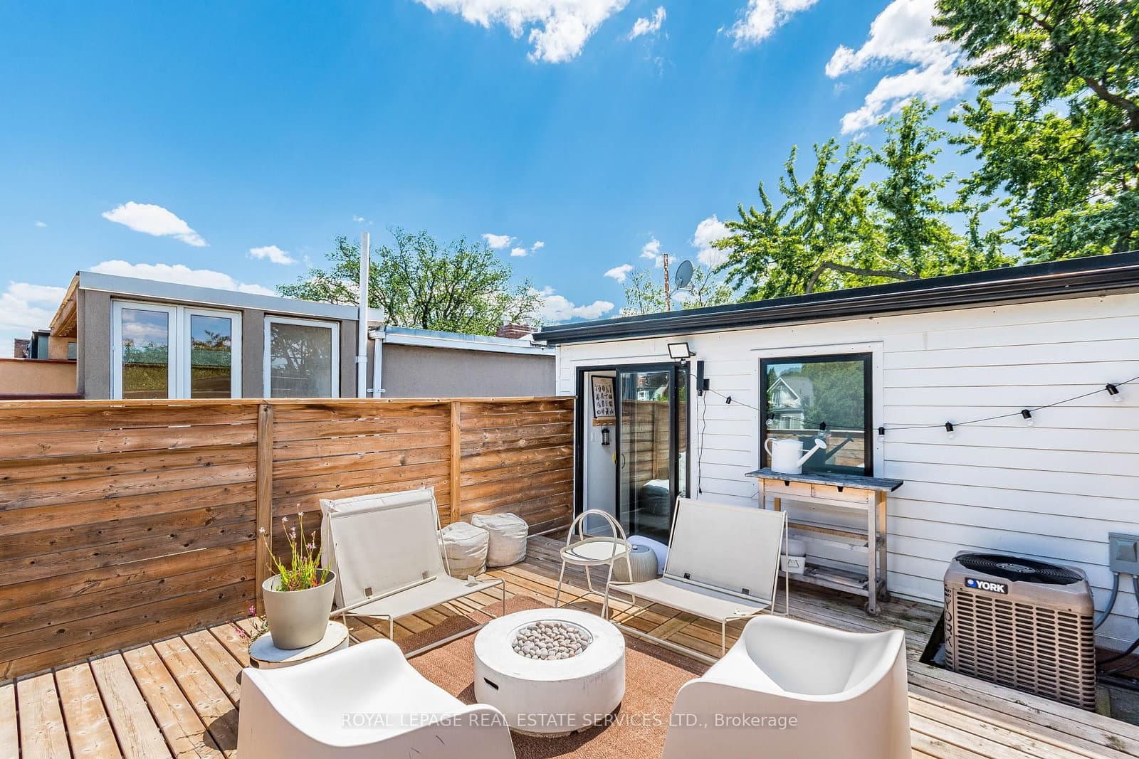 238 Garden Avenue thumbnail 9