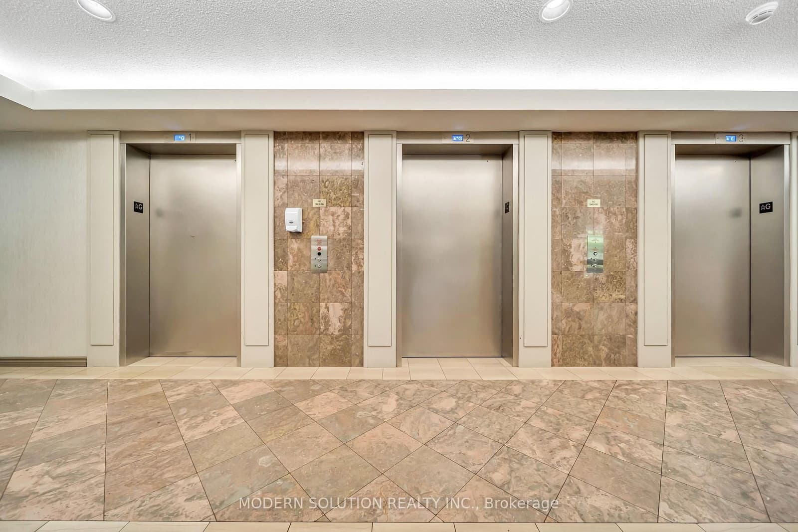 20 Cherrytree Drive, Unit 501 thumbnail 10