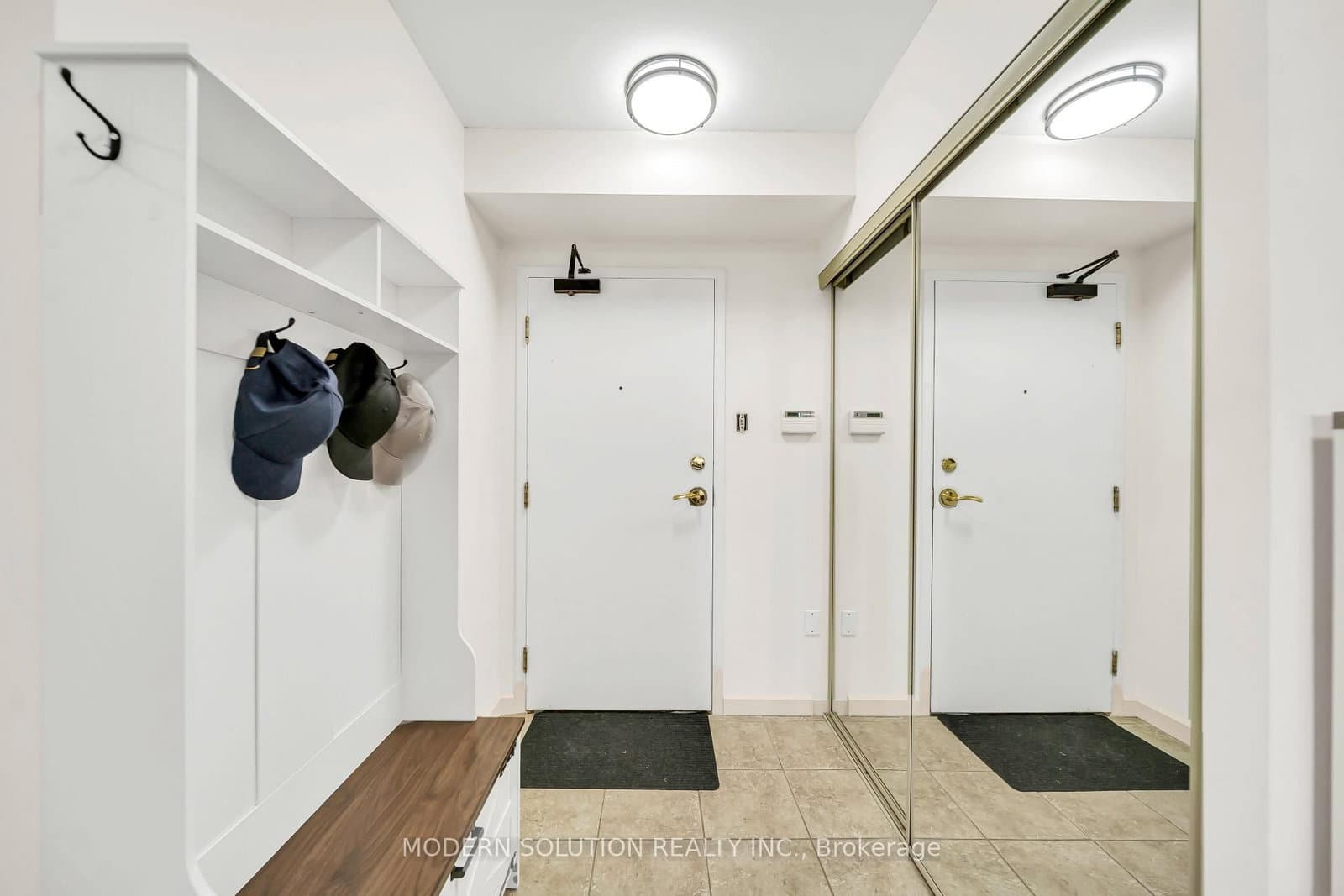20 Cherrytree Drive, Unit 501 thumbnail 24