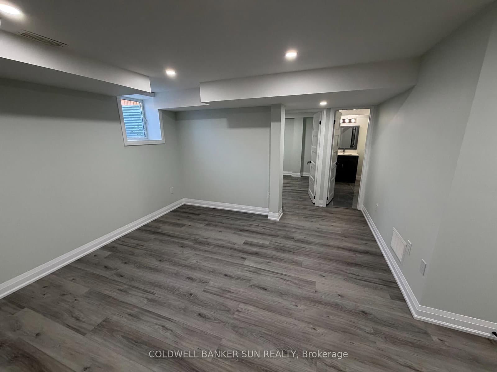 13 Divers Road, Unit Bsmt thumbnail 10