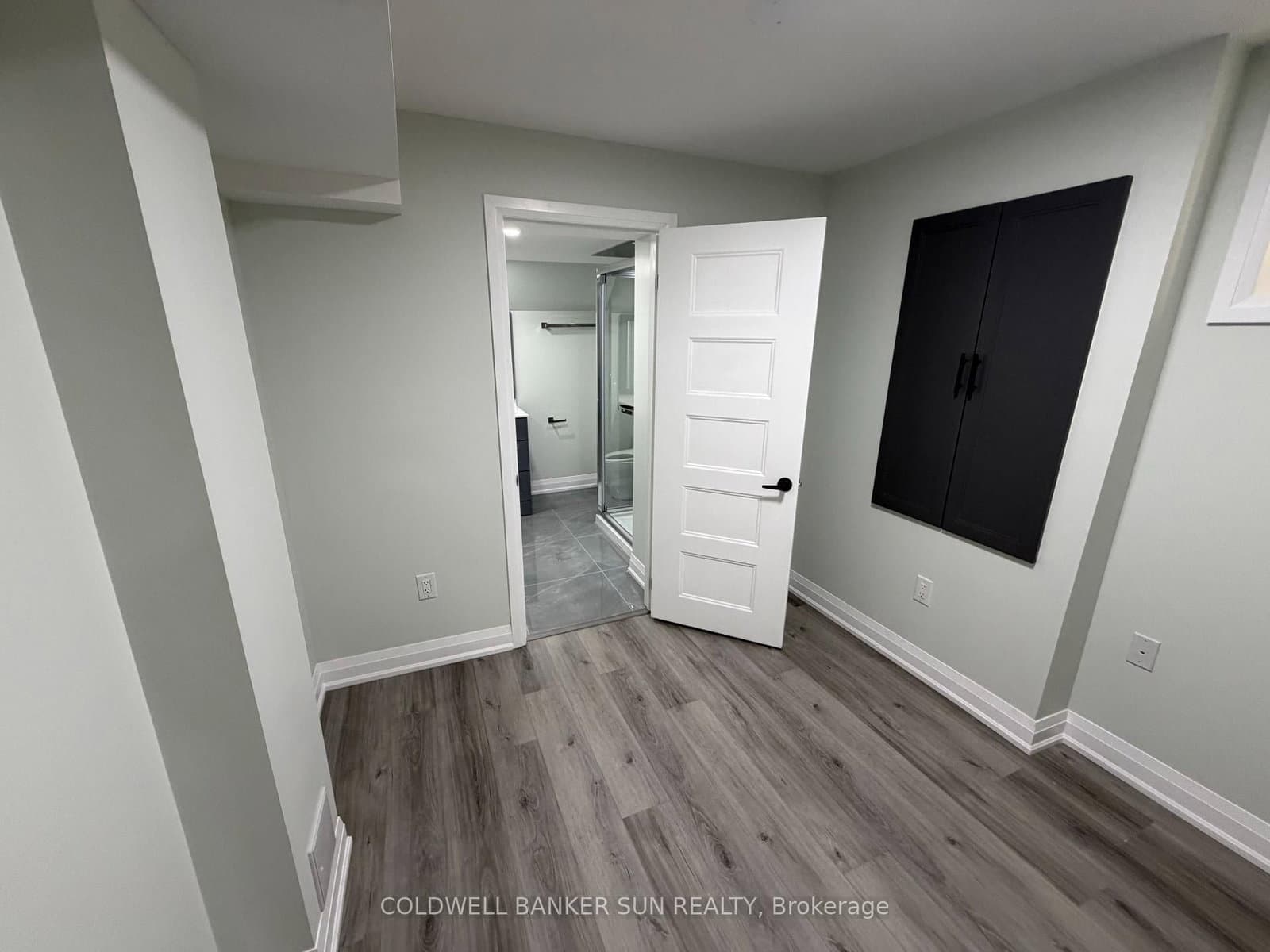 13 Divers Road, Unit Bsmt thumbnail 12