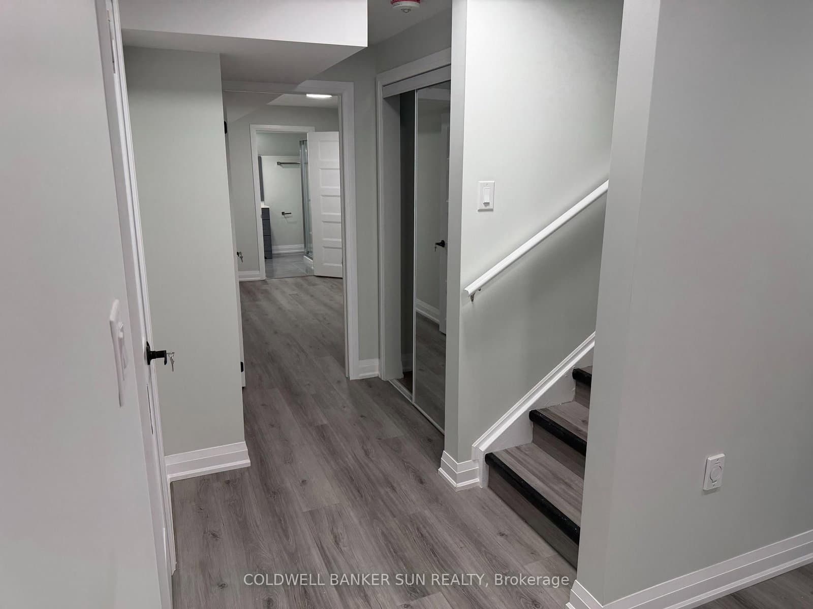 13 Divers Road, Unit Bsmt thumbnail 3