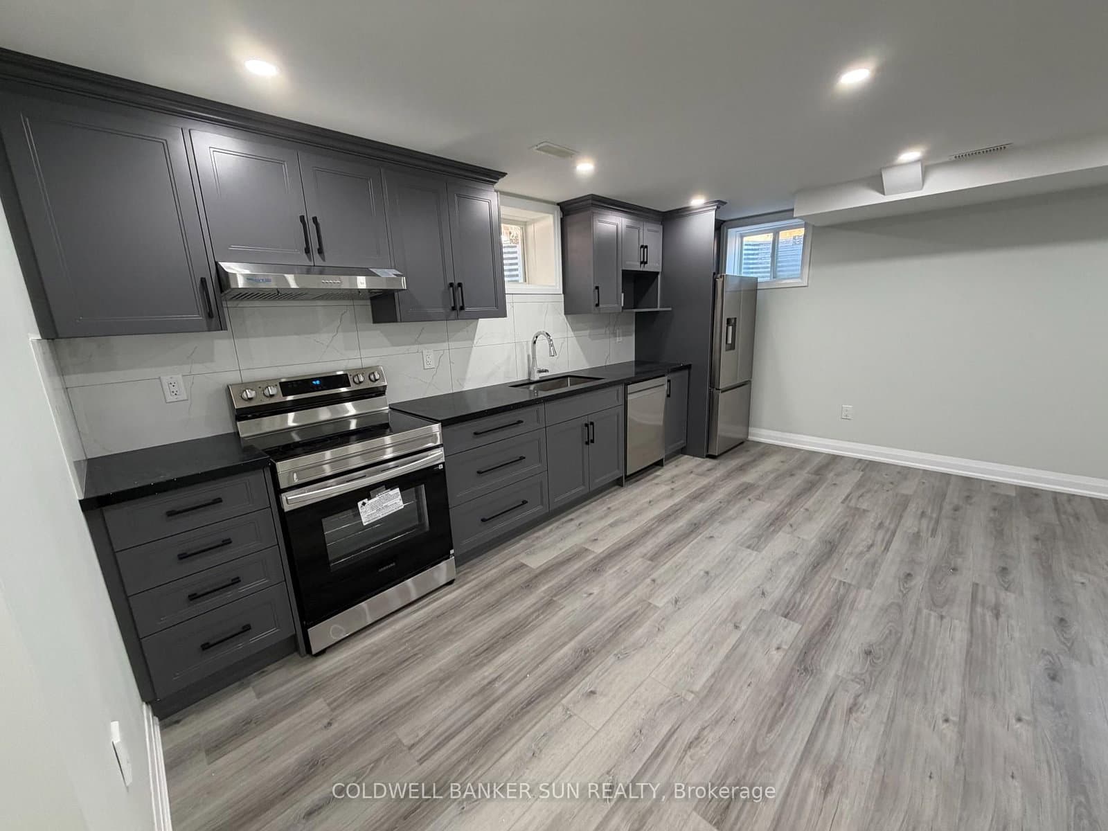 13 Divers Road, Unit Bsmt thumbnail 5