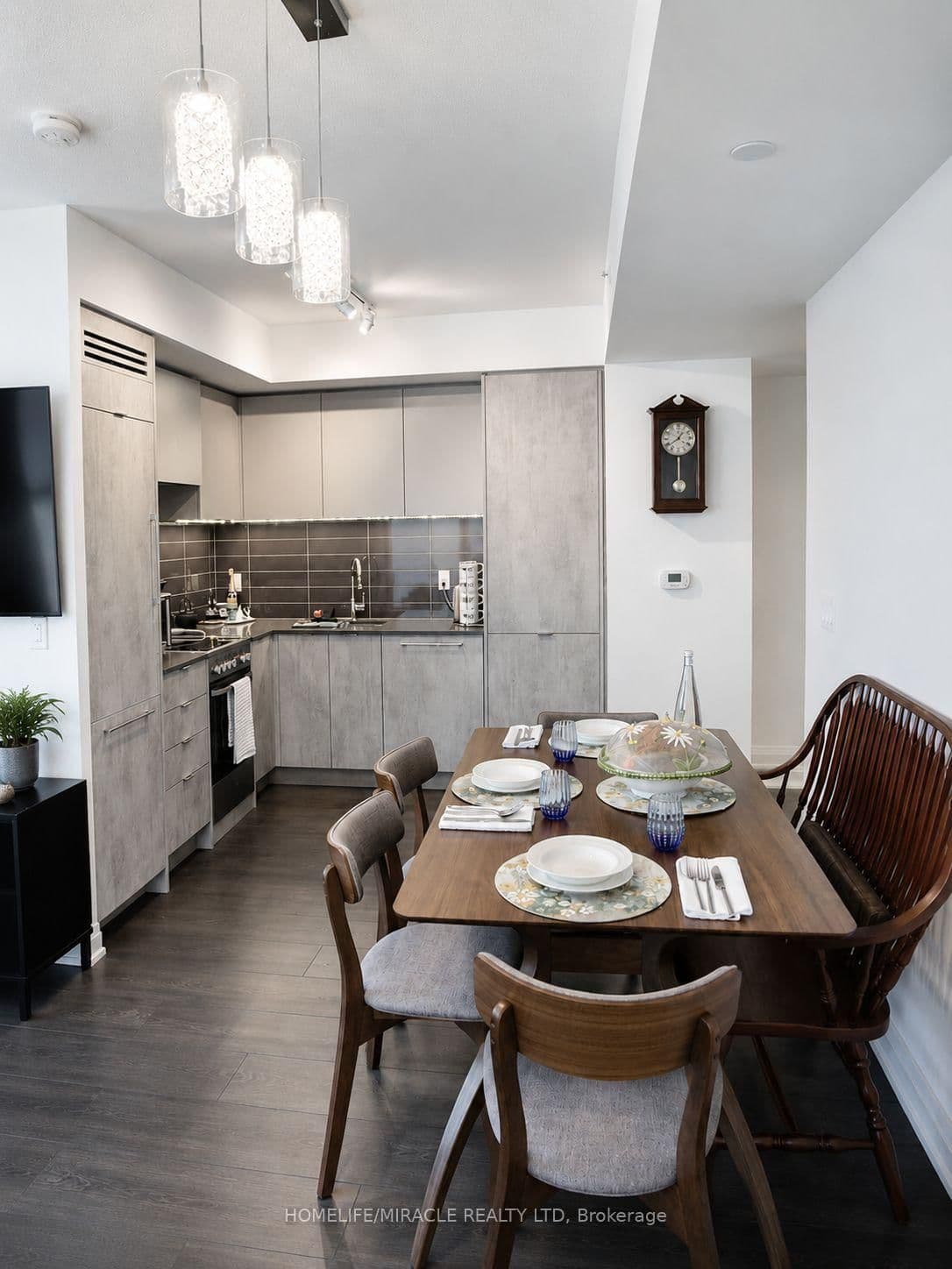 26 Gibbs Road, Unit 543 thumbnail 15