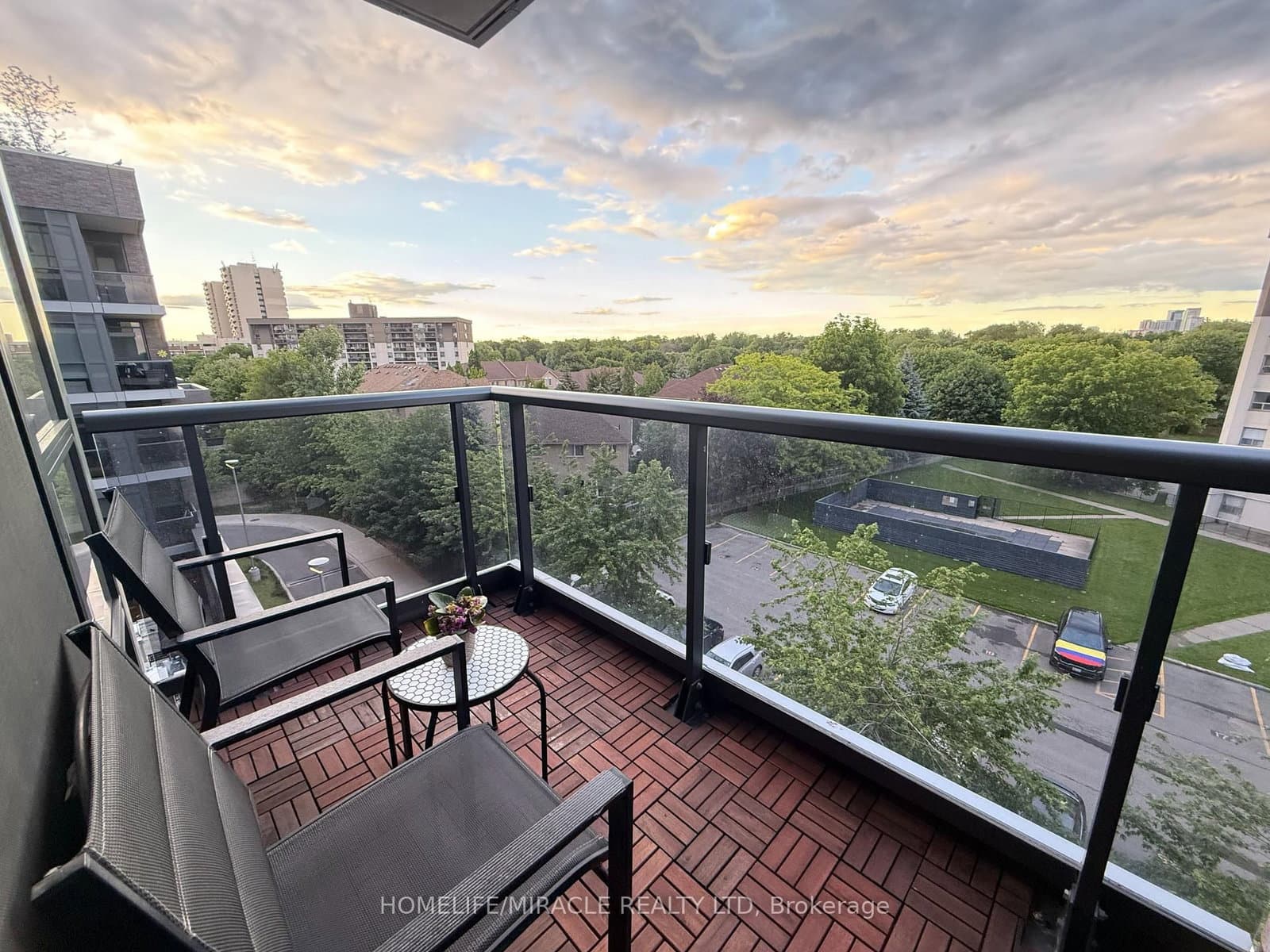 26 Gibbs Road, Unit 543 thumbnail 2