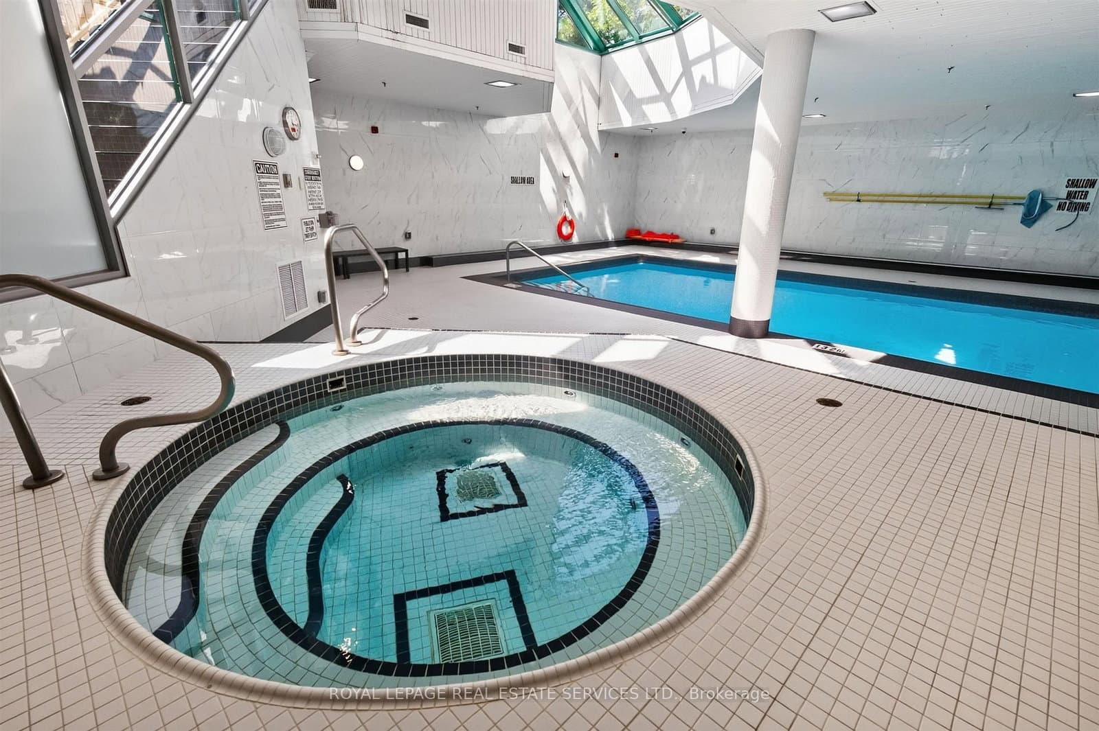 101 Subway Crescent, Unit 1711 thumbnail 23