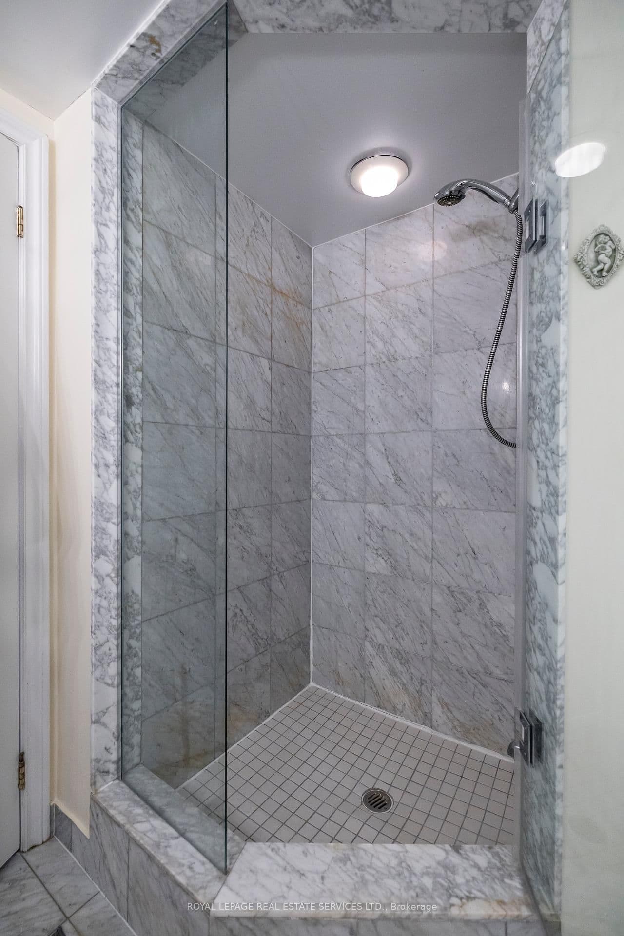 1 Palace Pier Court, Unit 2812 thumbnail 10