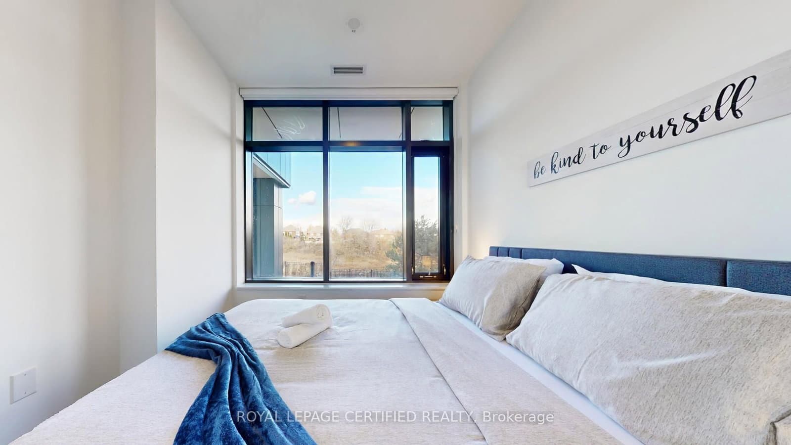 2495 Eglinton Avenue W, Unit 205 thumbnail 23