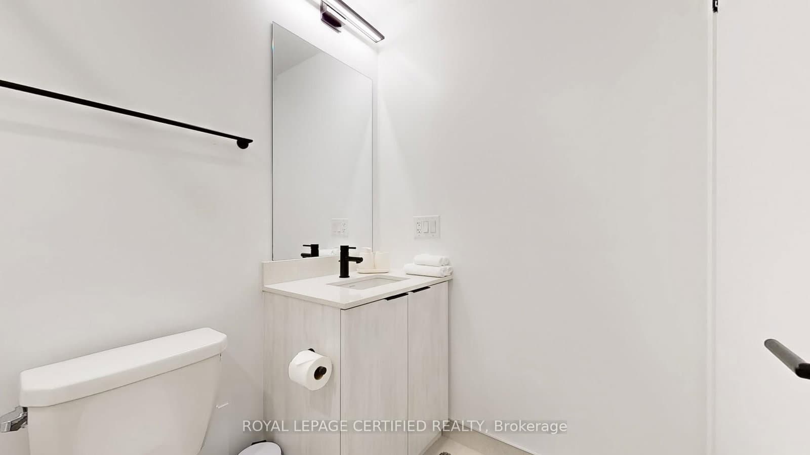 2495 Eglinton Avenue W, Unit 205 thumbnail 26