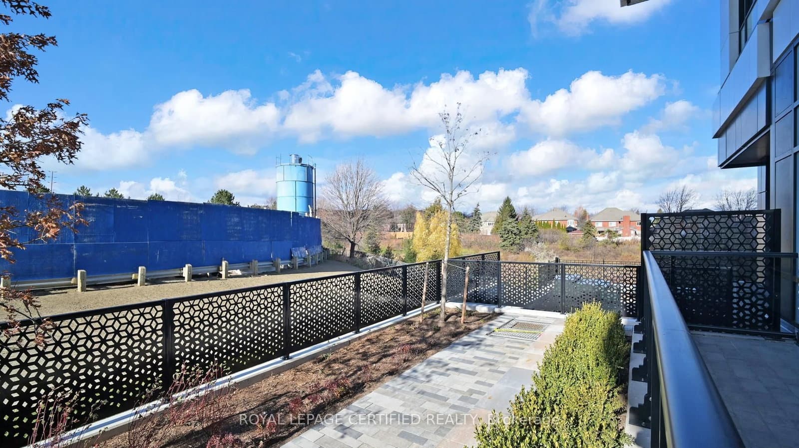 2495 Eglinton Avenue W, Unit 205 thumbnail 38