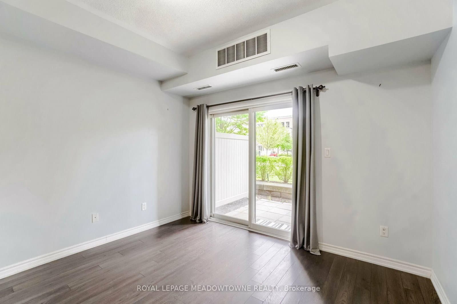 570 Lolita Gardens, Unit 119 thumbnail 12