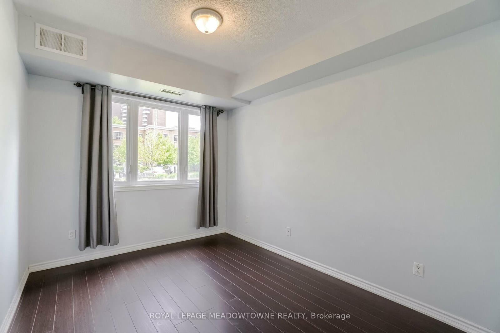 570 Lolita Gardens, Unit 119 thumbnail 17