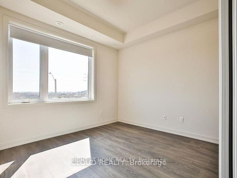 58 SKY HARBOUR Drive, Unit 410 thumbnail 26