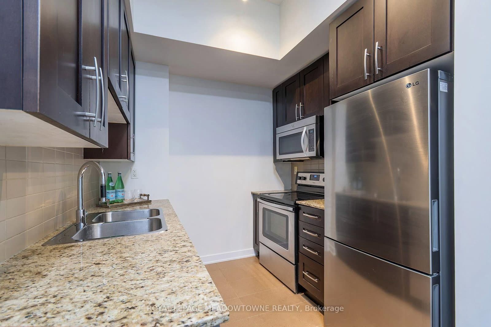4065 Brickstone Mews, Unit 315 thumbnail 11