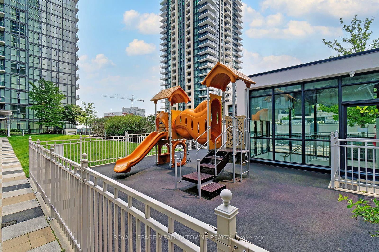 4065 Brickstone Mews, Unit 315 thumbnail 24