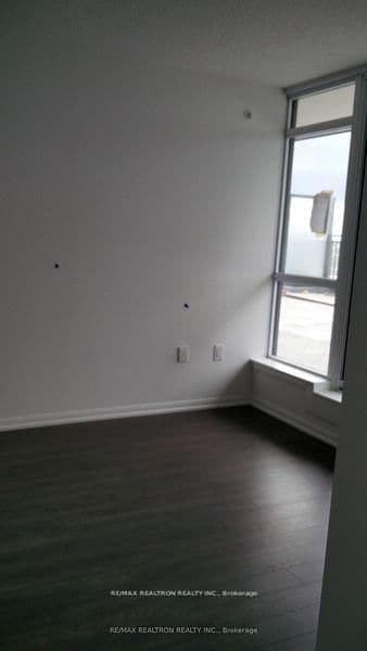 830 Lawrence Avenue W, Unit 917 thumbnail 8