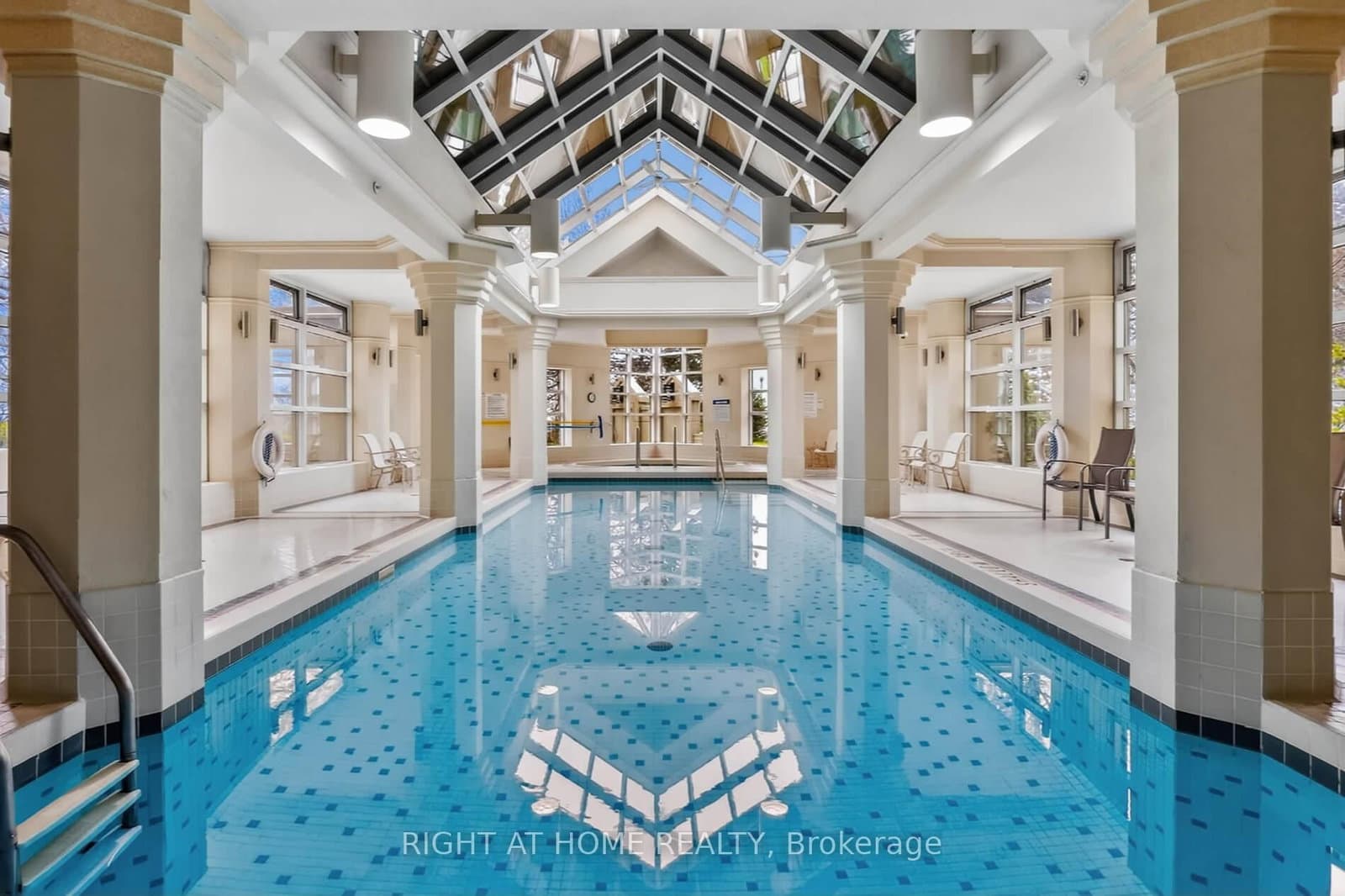 1 Palace Pier Court, Unit 607 thumbnail 29